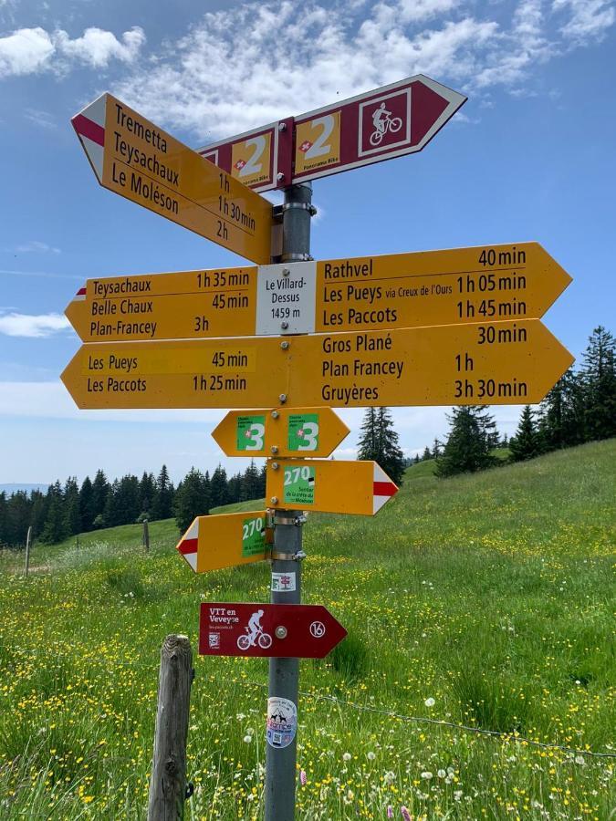 Boutique Hotel Corbetta - Spa 60M2 - La Montagne A 5 Minutes De L'Autoroute A12 Aux Paccots Sur Montreux - Nouveau Loft Familial - Profitez Du Lac Leman Et Des Montagnes En Meme Temps Les Paccots 外观 照片