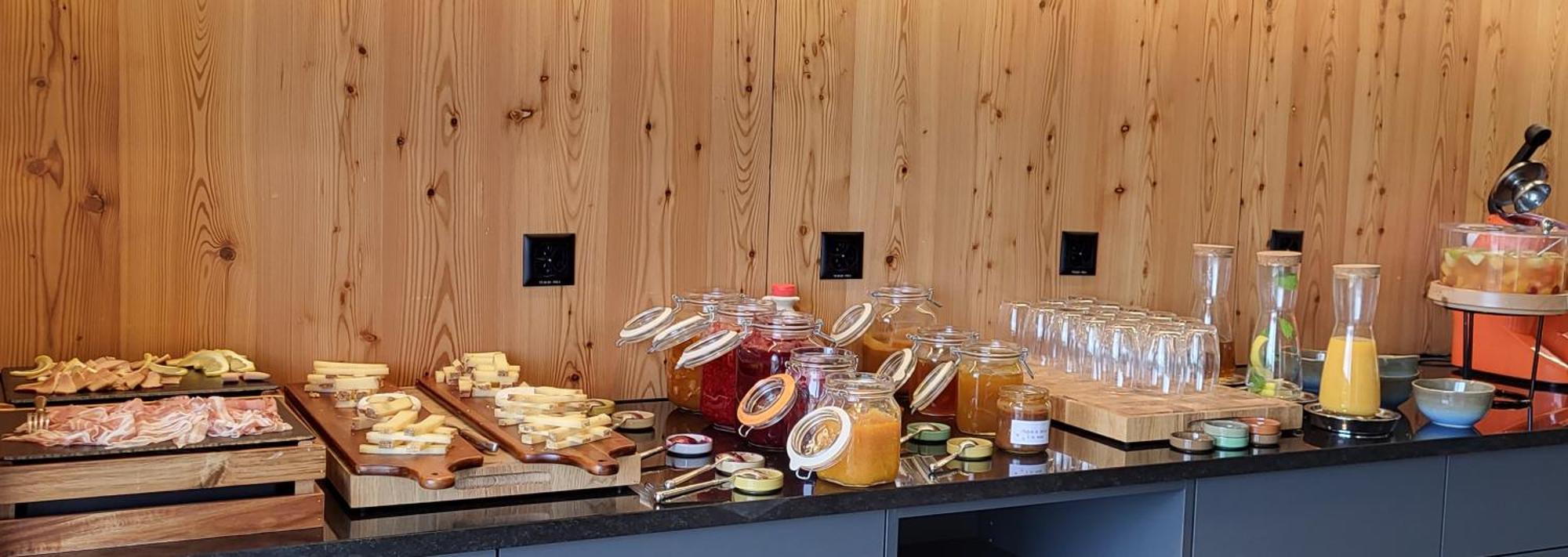 Boutique Hotel Corbetta - Spa 60M2 - La Montagne A 5 Minutes De L'Autoroute A12 Aux Paccots Sur Montreux - Nouveau Loft Familial - Profitez Du Lac Leman Et Des Montagnes En Meme Temps Les Paccots 外观 照片