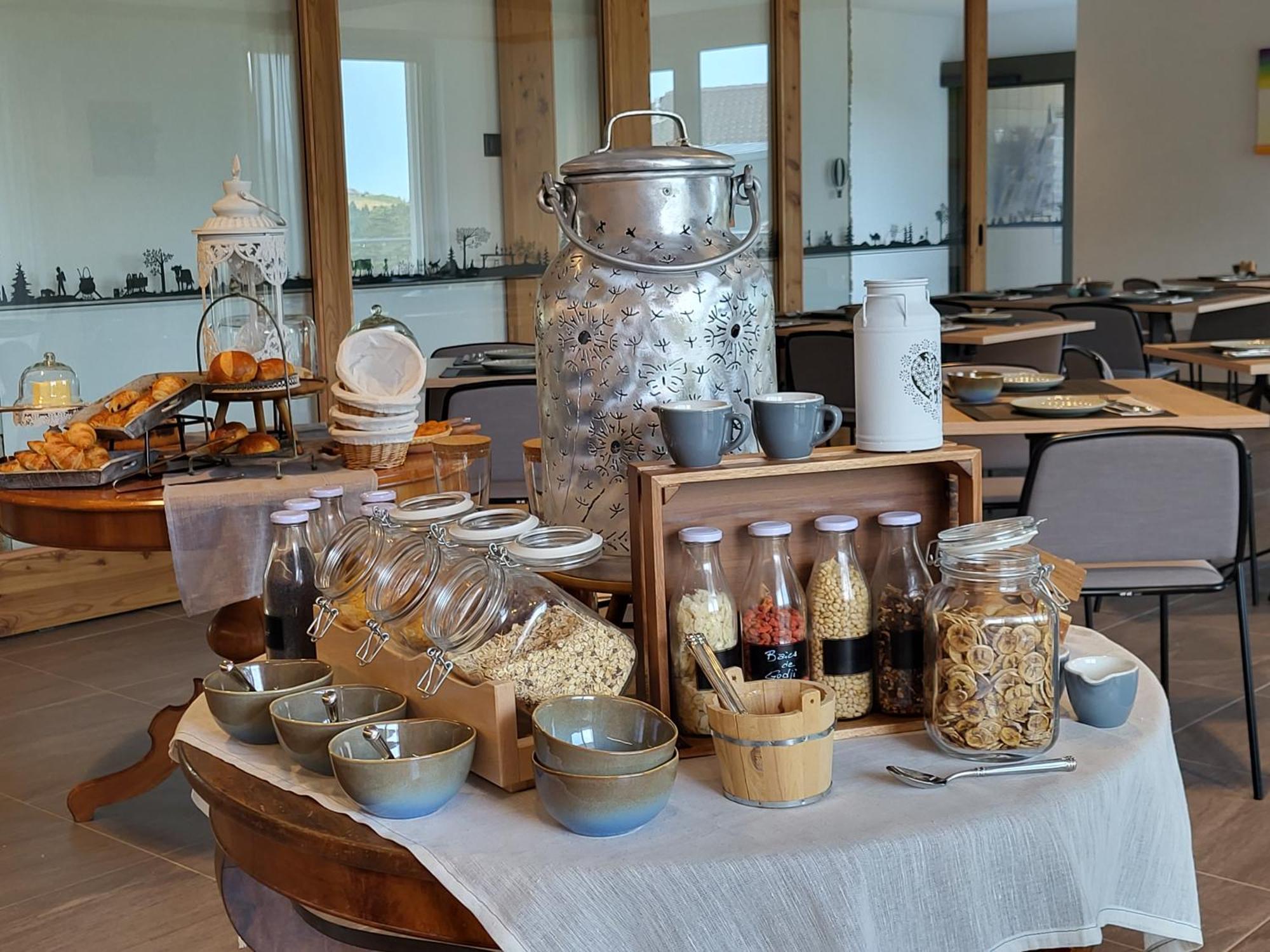 Boutique Hotel Corbetta - Spa 60M2 - La Montagne A 5 Minutes De L'Autoroute A12 Aux Paccots Sur Montreux - Nouveau Loft Familial - Profitez Du Lac Leman Et Des Montagnes En Meme Temps Les Paccots 外观 照片