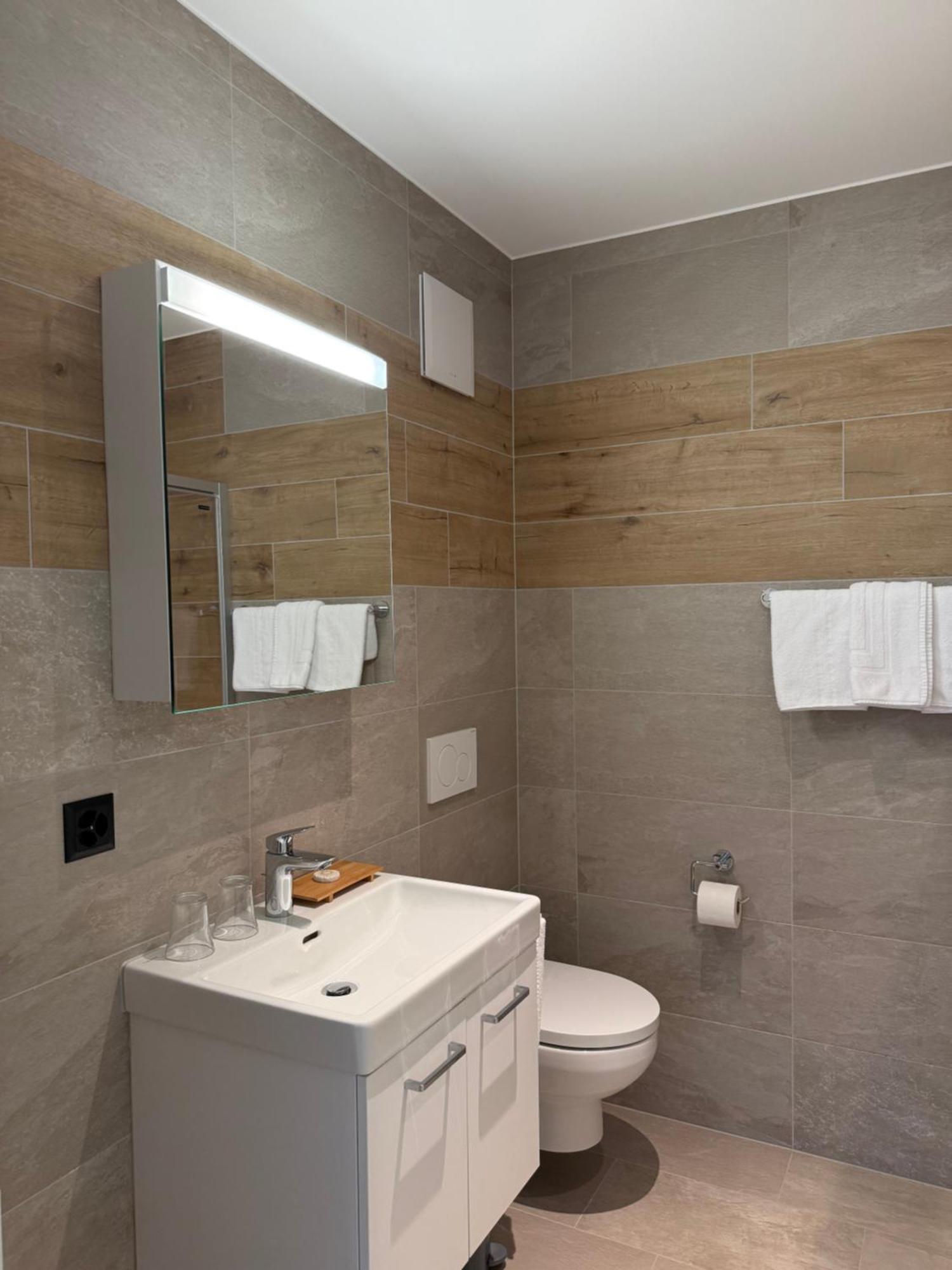 Boutique Hotel Corbetta - Spa 60M2 - La Montagne A 5 Minutes De L'Autoroute A12 Aux Paccots Sur Montreux - Nouveau Loft Familial - Profitez Du Lac Leman Et Des Montagnes En Meme Temps Les Paccots 外观 照片