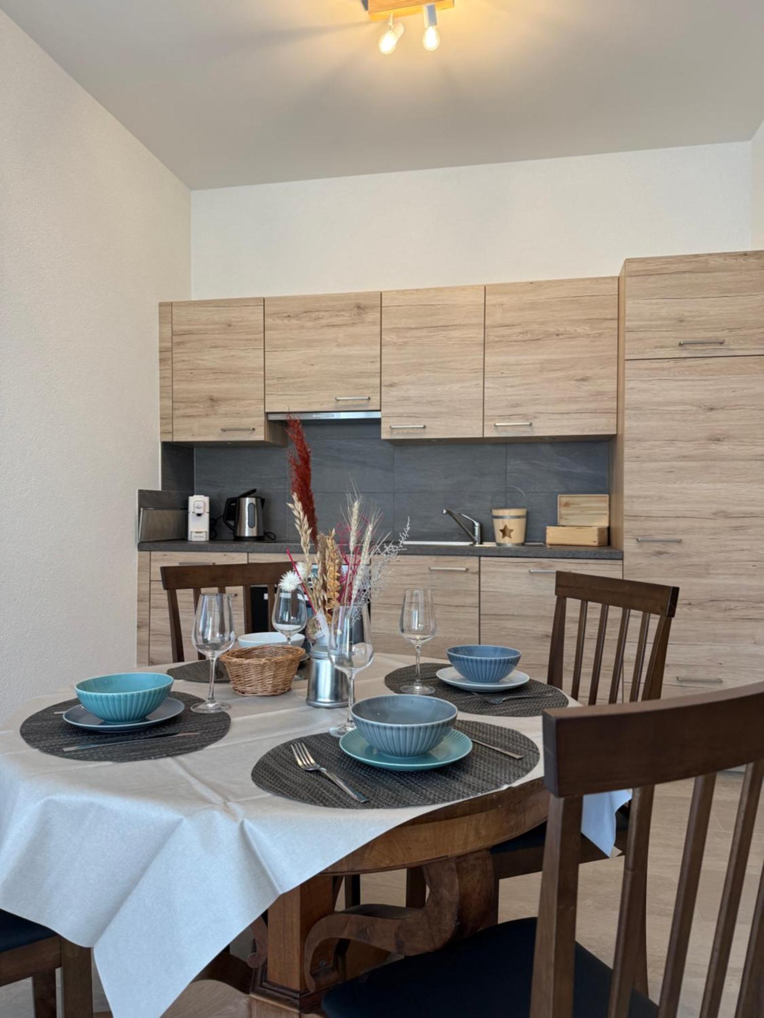 Boutique Hotel Corbetta - Spa 60M2 - La Montagne A 5 Minutes De L'Autoroute A12 Aux Paccots Sur Montreux - Nouveau Loft Familial - Profitez Du Lac Leman Et Des Montagnes En Meme Temps Les Paccots 外观 照片